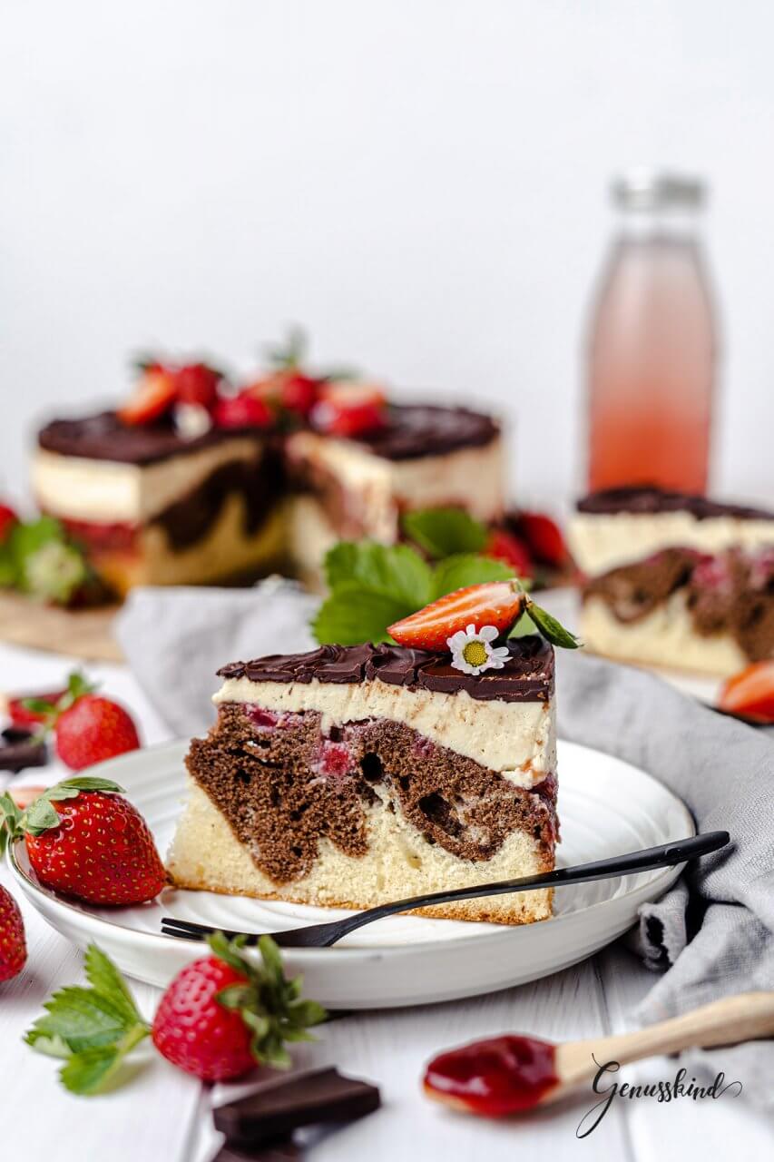 erdbeer-donauwellen-torte2