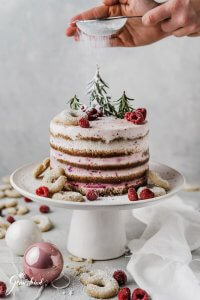 Vanillekipferl-Törtchen mit Himbeeren