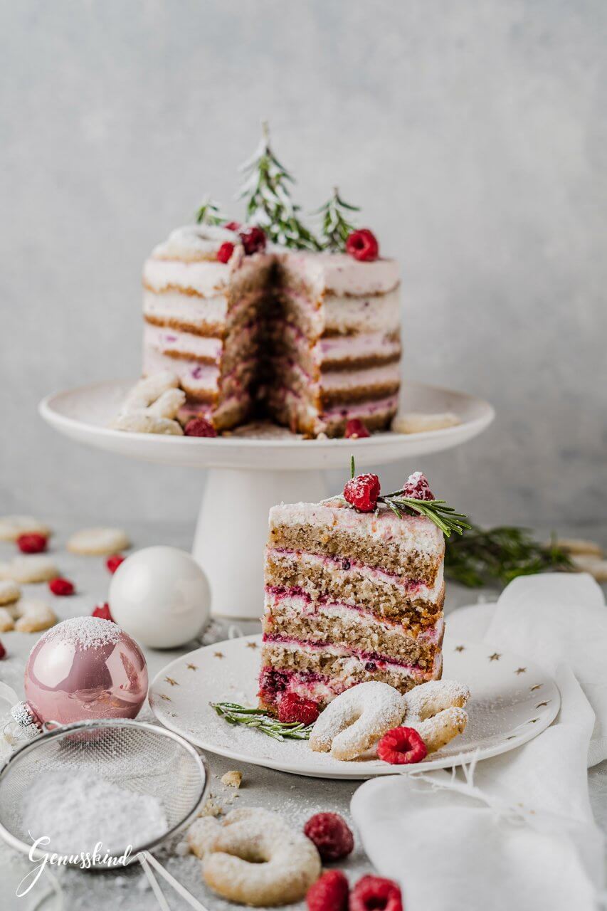 Vanillekipferl-Törtchen mit Himbeeren