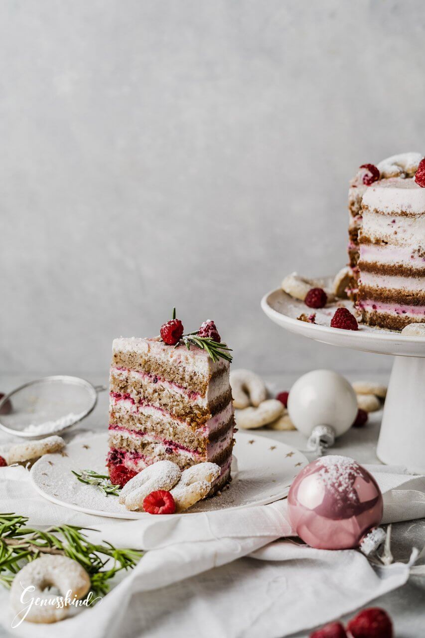 Vanillekipferl-Törtchen mit Himbeeren