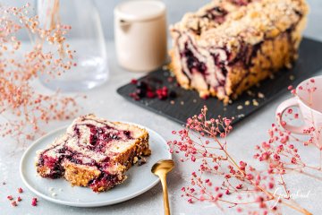 Frühlingshafte Beeren Babka