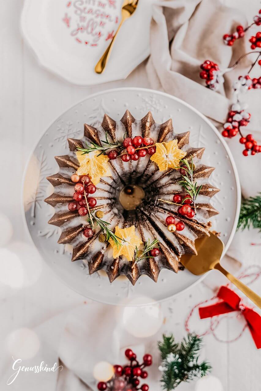 Lebkuchen Gugelhupf mit Orangenglasur