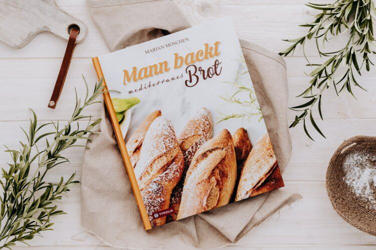 Mann backt mediterranes Brot Buchrezension