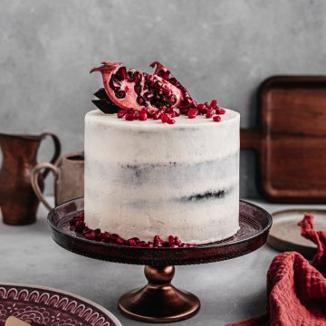 Dark-Chocolate-Granatapfel Törtchen zum Valentinstag