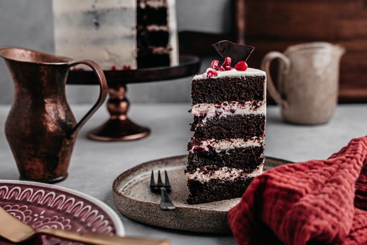 Dark-Chocolate-Granatapfel Törtchen zum Valentinstag