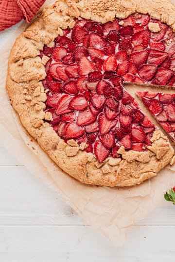 Strawberry Cheesecake Galette