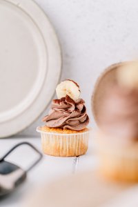 Bananenbrot Cupcakes mit Schokotopping