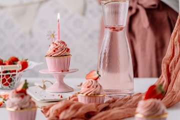 Brownie-Erdbeer-Cupcakes